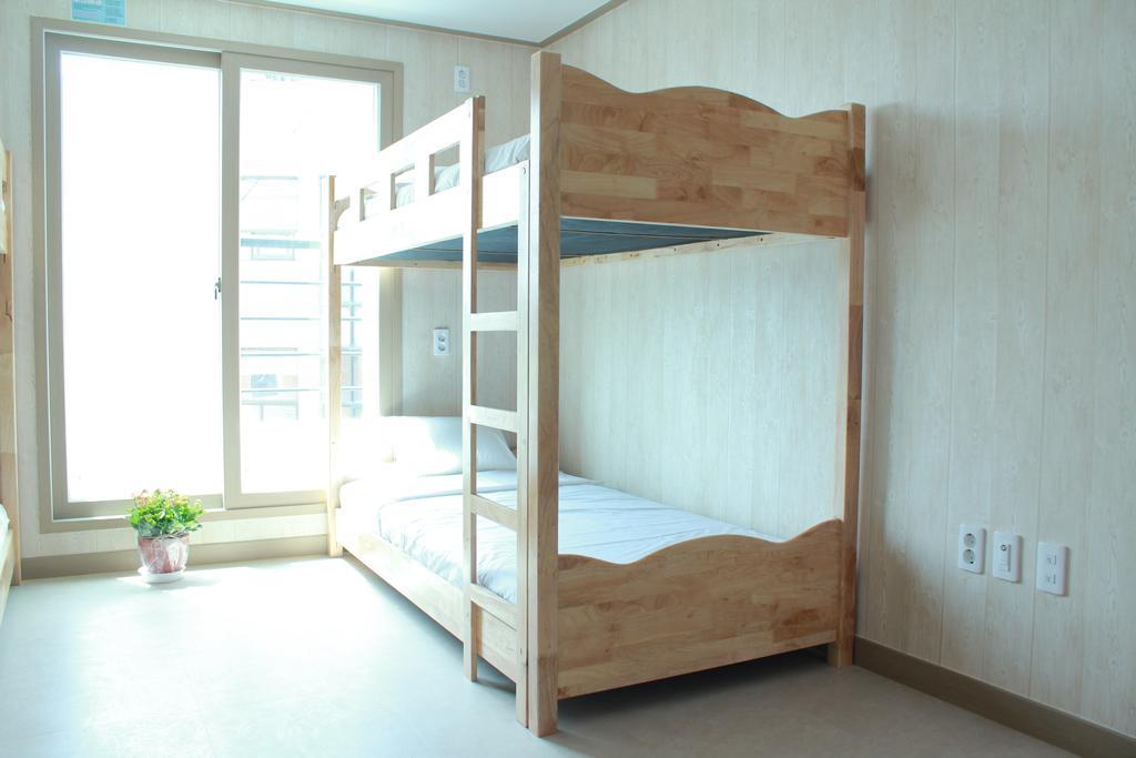 One Percent Hostel Jeonju Exterior foto