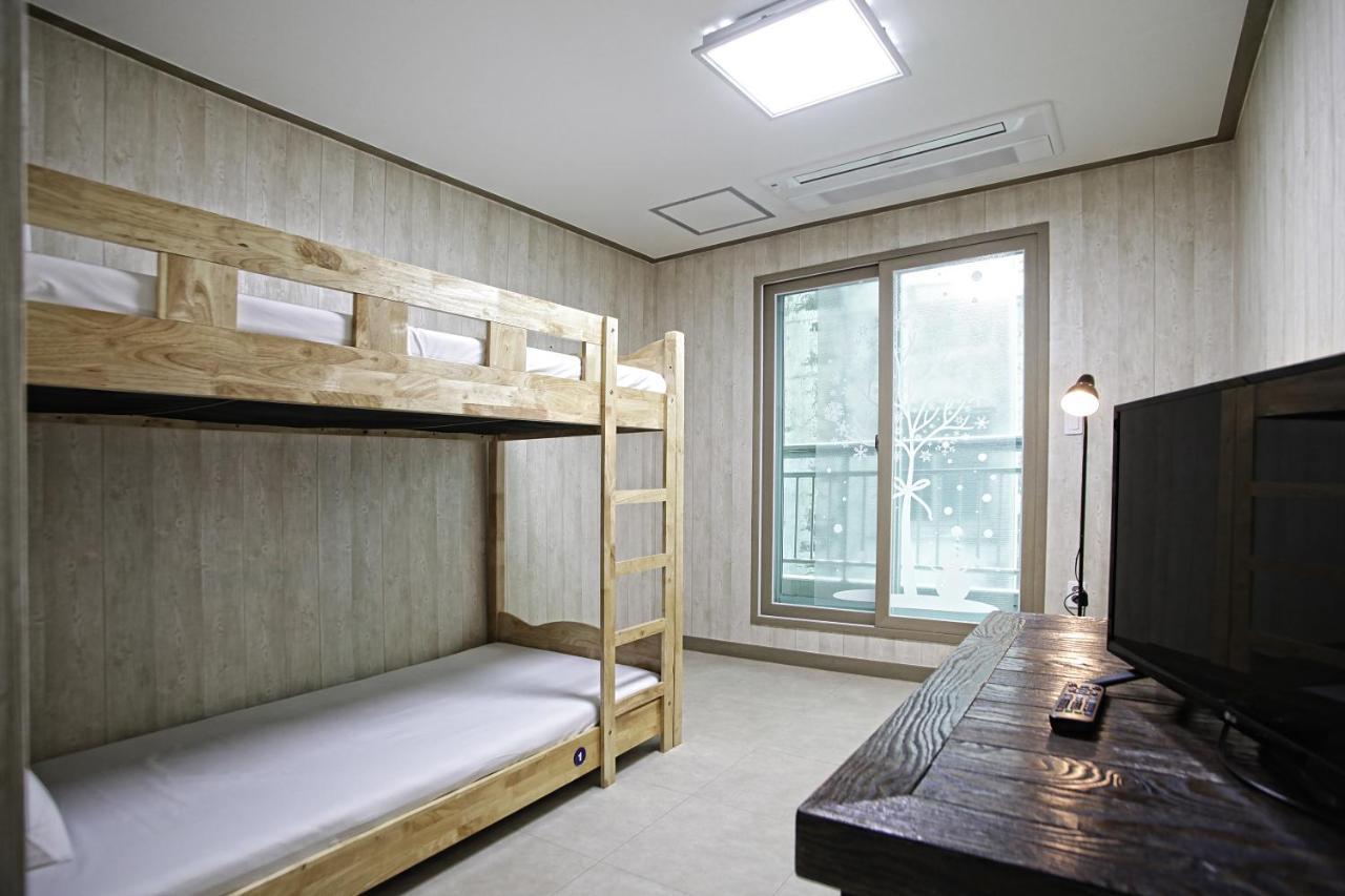 One Percent Hostel Jeonju Exterior foto
